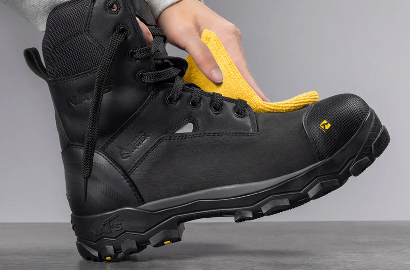 Guide 101: Comment entretenir vos chaussures de travail?